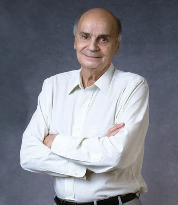 Médico realizando teleconsulta online